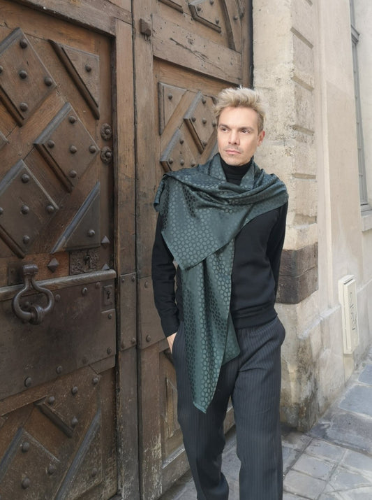 luxury scarf silk wool jacquard fashion trend made in France 